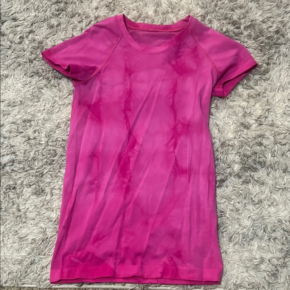 lululemon athletica Pink Short Sleeve Tie Dye Tee